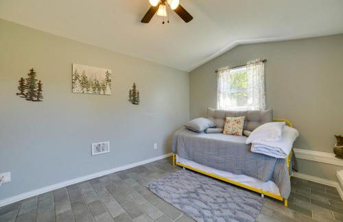 All-Season Getaway in Frederic Bring Your Pets! - Foto 20