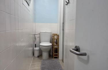 Alojamiento con encanto en planta superior ideal para trabajo y escapadas familiares en Montserrat - Foto 14