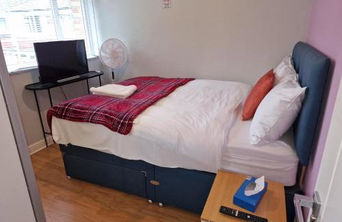 NightRest Homes Smart TV In Each Room - Parking - Hemel Hempstead - Foto 7