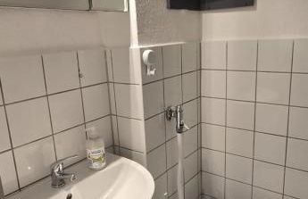 BEGE APARTMENTS WorkHaus - Photo 22