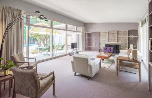 Bixby Beauty 50s Mod Long Beach - Foto 14