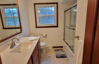 100 Acre Red Brick Ranch Hocking Hills Cabin Hot Tub 12 - Foto 13