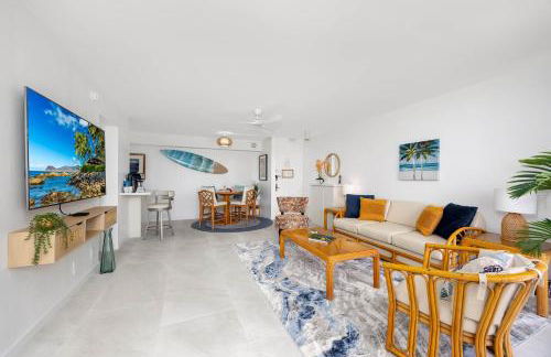 Diamond Head and Ocean views with King Bed and Parking - Foto 98