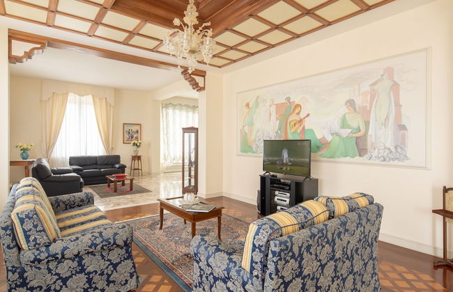 Splendid Villa in Macerata With Pool & Views - Foto 5