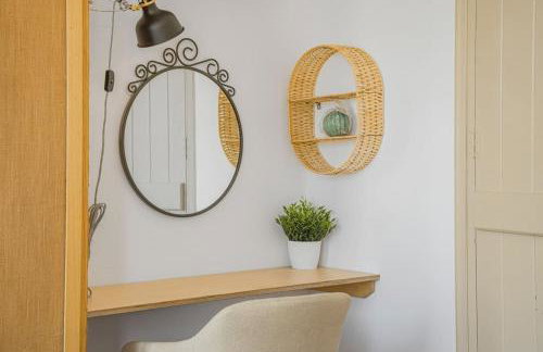 urban village apartment - Photo 8