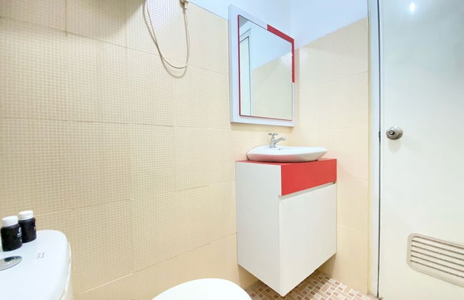 Modern Designed 2Br At Suites @Metro Apartment - Foto 20