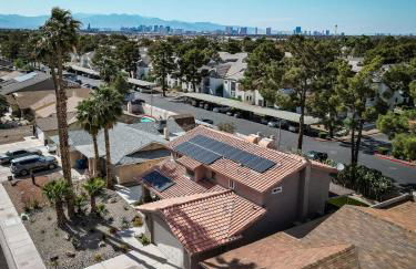 Spacious Lux Estate l 8 mins to Strip - Foto 30