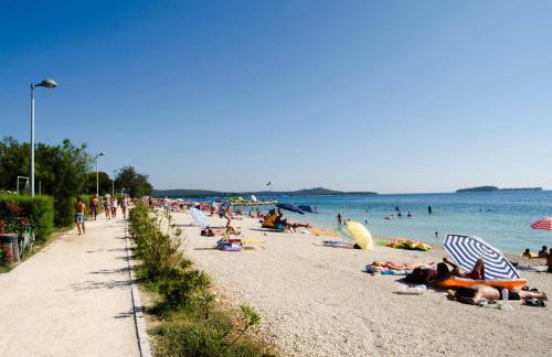 Apartment R & Z-Brand new family apartment with a spacious yard - Foto 42