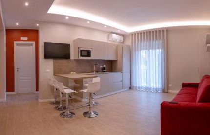 Crystal & Esmeralda Apartment Suites Sorrento - Photo 10