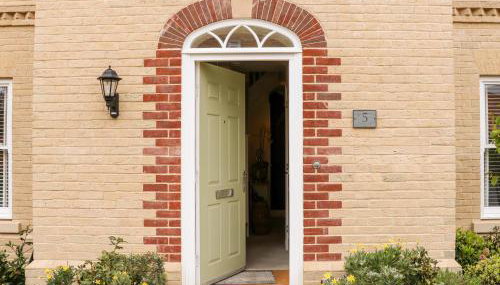 Coral House - Photo 5