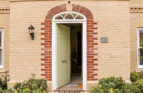 Coral House - Photo 5