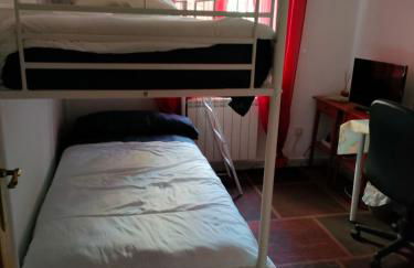 Habitación privada, luminosa y bien comunicada - Foto 8