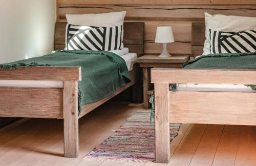 CHATA POD PRZEHYBĄ - Foto 72