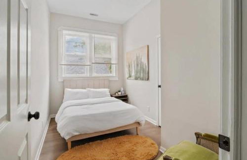 Historic Charming 2Story 10BR House - Sleep 20 - Foto 15