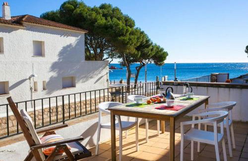 Salitres Increíbles vistas a 50m de la playa - Foto 1