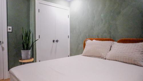 Charming Garden Lvl Brownstone - Foto 5