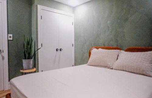 Charming Garden Lvl Brownstone - Foto 5