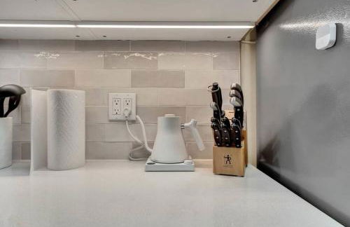 Westlake Nest Minutes to DT Quiet & Renovated - Foto 20