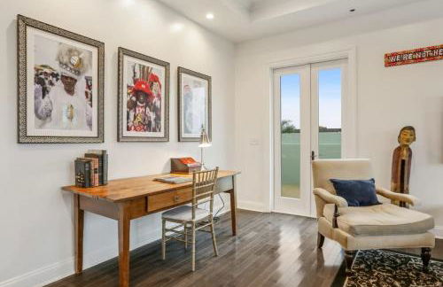 The Burgundy Penthouse Steps to the French Quarter - Foto 23