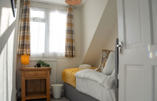 Host Stay Trinity Road - Photo 4