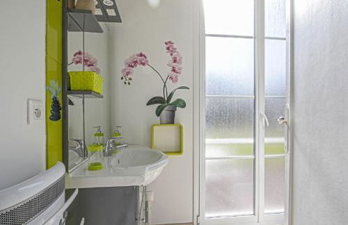 Charming Coastal Hideaway - Foto 19