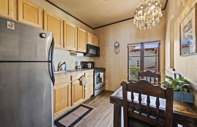 Oceanfront Hacienda - Photo 14