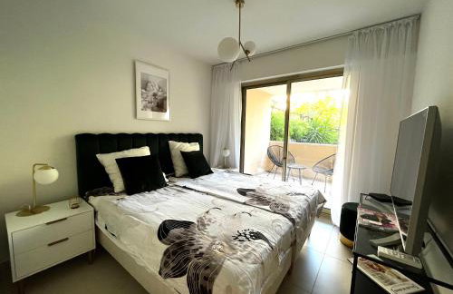 Elegant apartment close to Croisette and Palais de Festival with garage - Foto 8