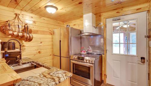 Cozy Upstate New York Getaway with Fire Pit! - Foto 5