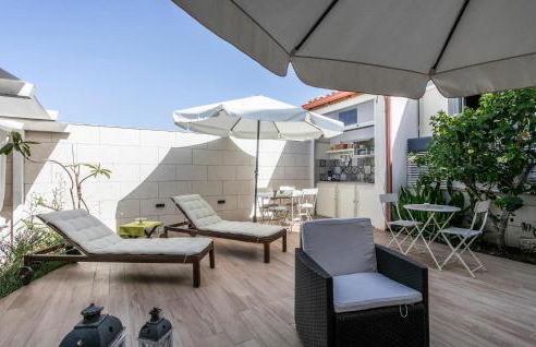 Nice Home In Punta Braccetto - Foto 11