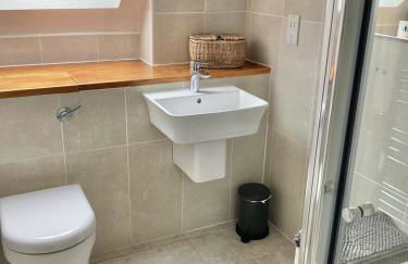 The Coach House - Photo 23