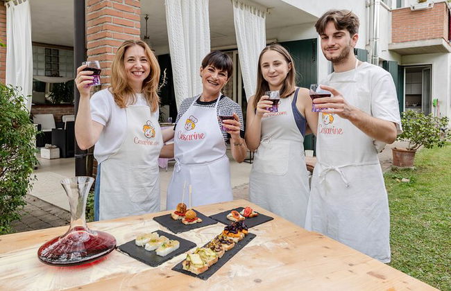 Tour a pie por Turín y clase de cocina tradicional con vino - Foto 9