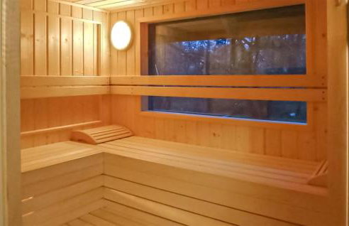 Gorgeous Apartment In Stojcino - Foto 8