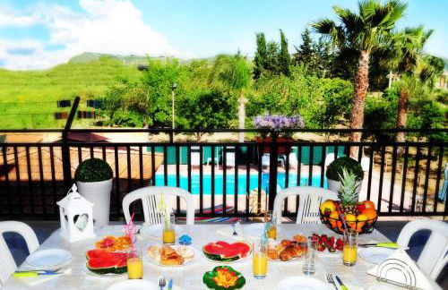 Villa Gioiosa Vacation in Sicily with private fenced pool & hydro-massage Please read, leggete, Host info before requesting - Foto 15