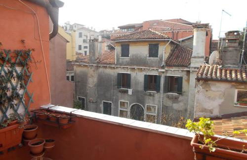 Ca' San Silvestro 2 terrazze nel cuore di Venezia - Foto 4
