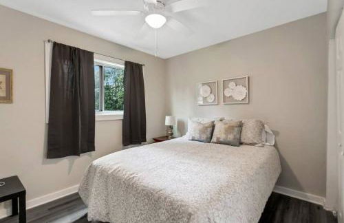 Cozy Cumberland ATL Home w Hot Tub - Foto 4