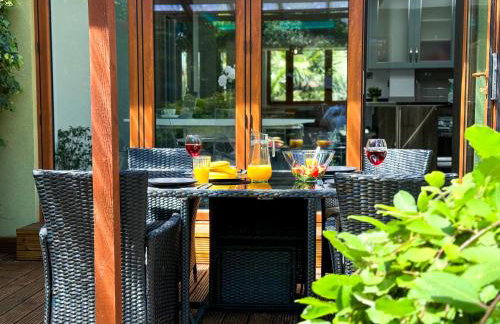 Luxurious 3Bed House with Spa Bath & Garden - Foto 36