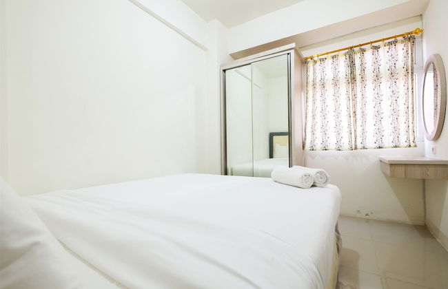 Comfortable 2BR Green Pramuka Apartment - Foto 5