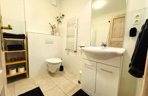 SuperHosts ZENTRUM - Parkplatz - BADEWANNE - Netflix - KAFFEE - Foto 4