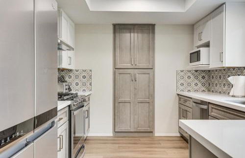 Sunny Oceanside Home with Patio, 5 Mi to Downtown! - Photo 10