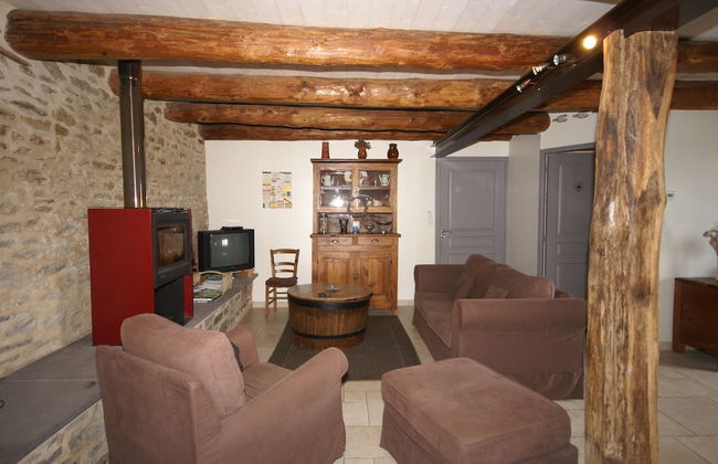 Holiday Home in Saint-beauzire With Garden and Private Terrace - Foto 25