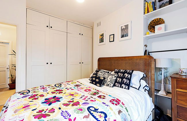 Colourful and Cosy Home in De Beauvoir Town - Foto 3