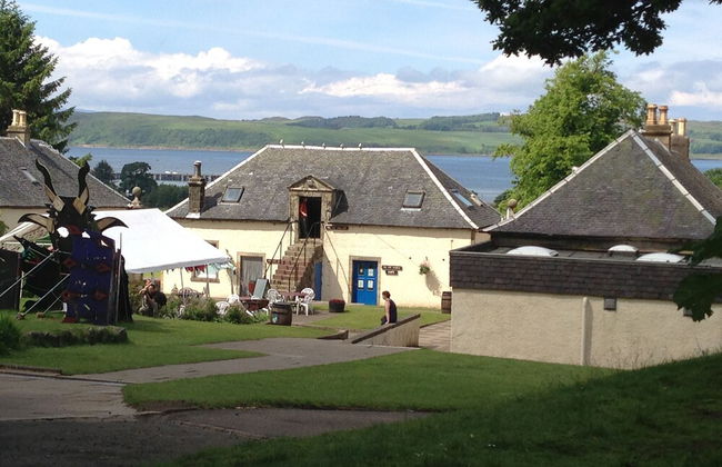 Charming Yurt in Kelburn Estate Near Largs - Photo 18