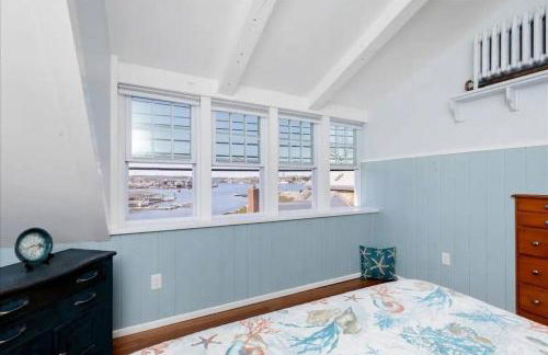 3BR Harborside Home|Gloucester+Rockport|Ocean View - Photo 17