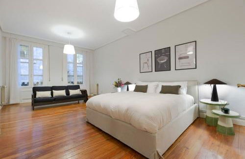 Amplio Apartamento en Casco Viejo - Corazón de Bilbao - Foto 19