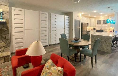 Lake Keowee Resort Condo with Balcony and Pool Access! - Foto 7