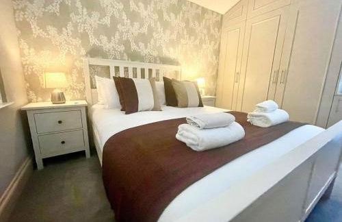 Luxury King-Bed EnSuite with Tranquil Garden Views - Foto 16