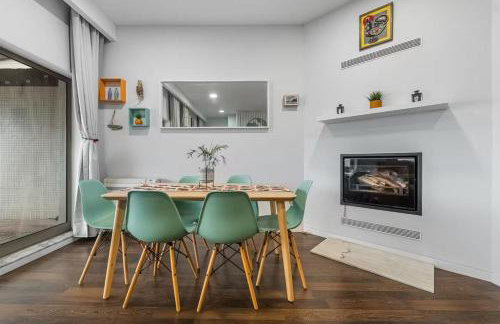 Castelo Point - 2BR Luxe Apartment in the Heart of Guimarães - Foto 1