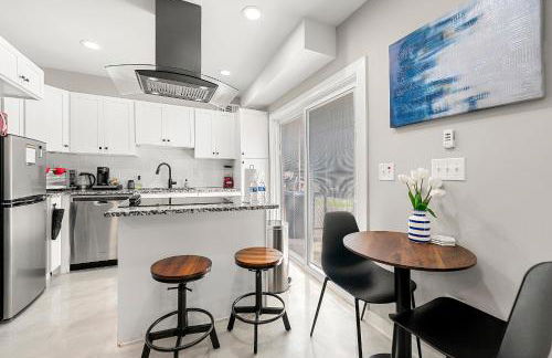 The Rhitreat, Studio, 10 Min Downtown & Airport - Foto 6