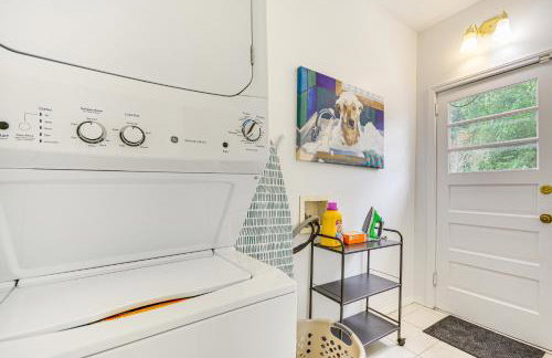 Dogwood Cottage with Fireplace 1 Mi to University - Foto 22