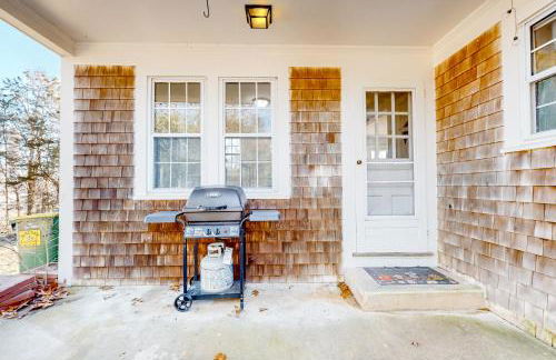 Sea Glass Cottage - Photo 17